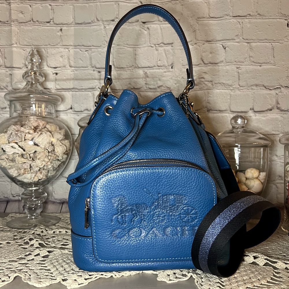 Coach Drawstring Jes Bucket Bag